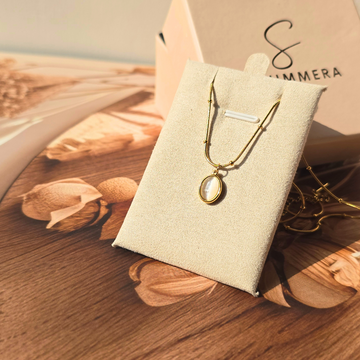 Anti tarnish 18k Gold plated oval shape shell stone pendant with chain