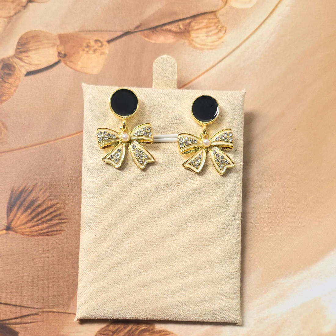 Korean bow style black pearl earrings