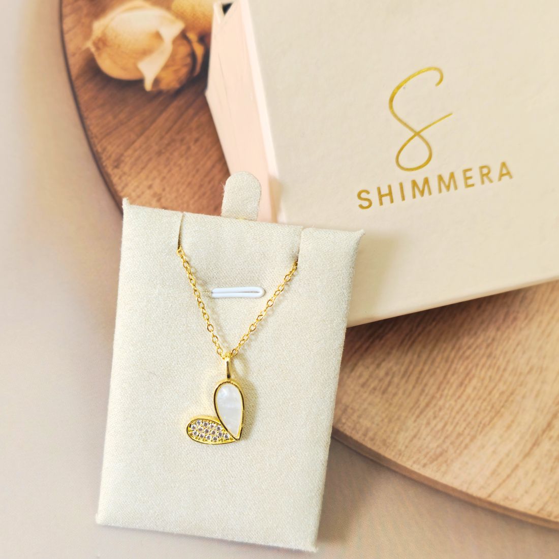 Anti Tarnish 18k Gold Plated Cubic Zirconia Heart Shaped Design Pendant Necklace Chain