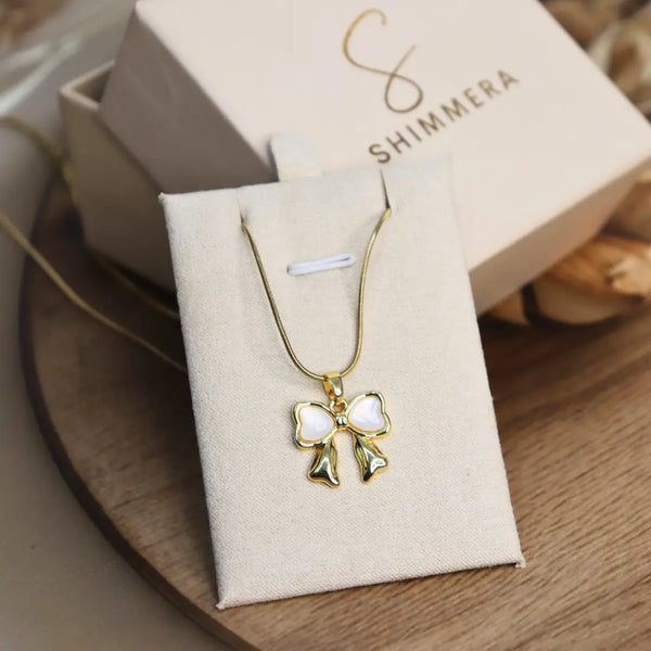 Anti-Tarnish 18K Gold-Plated Stainless Steel Bow Pendant Necklace with Chain