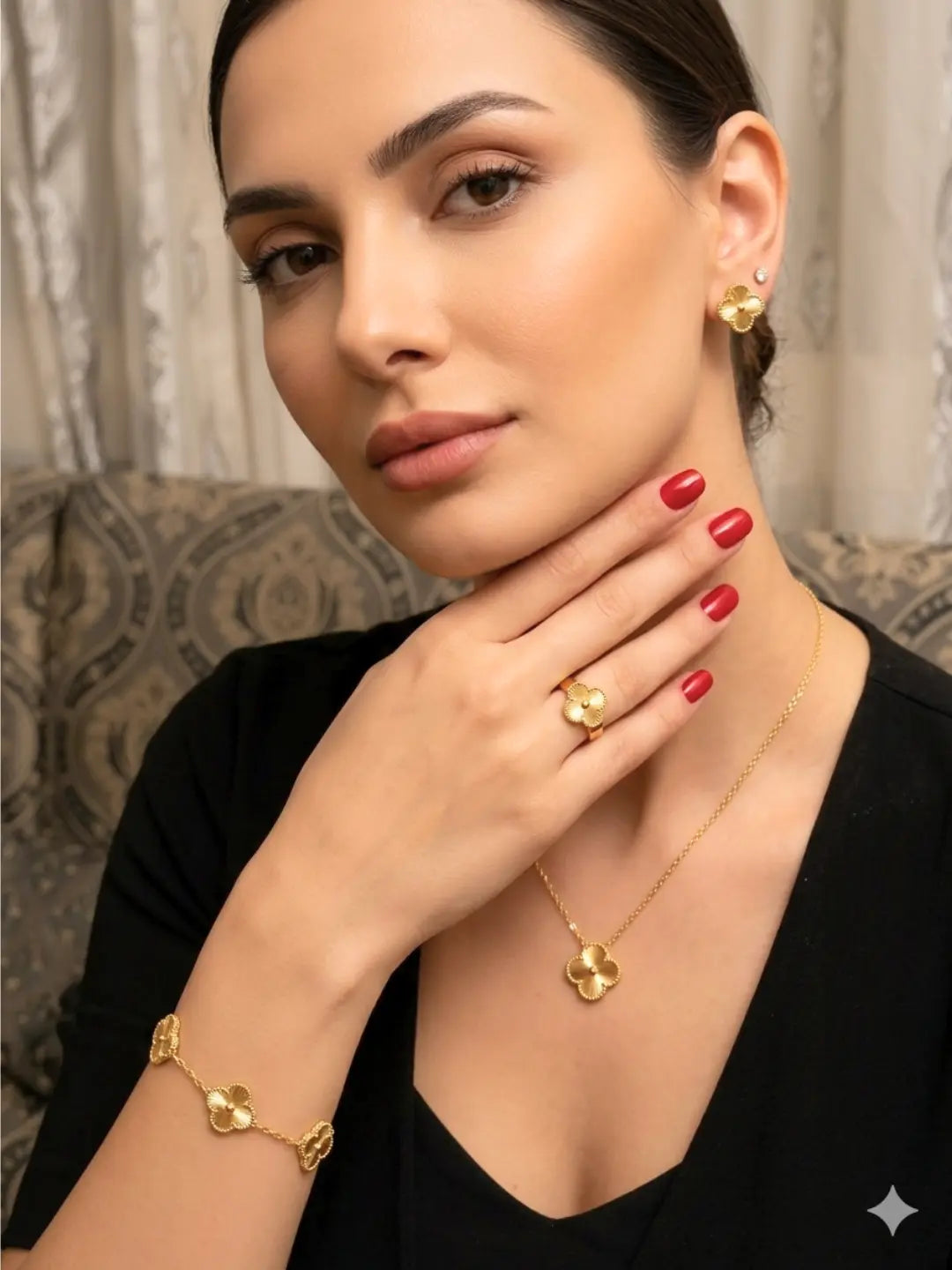 Anti Tarnish Clover Gold Jewellery Set Shimmera
