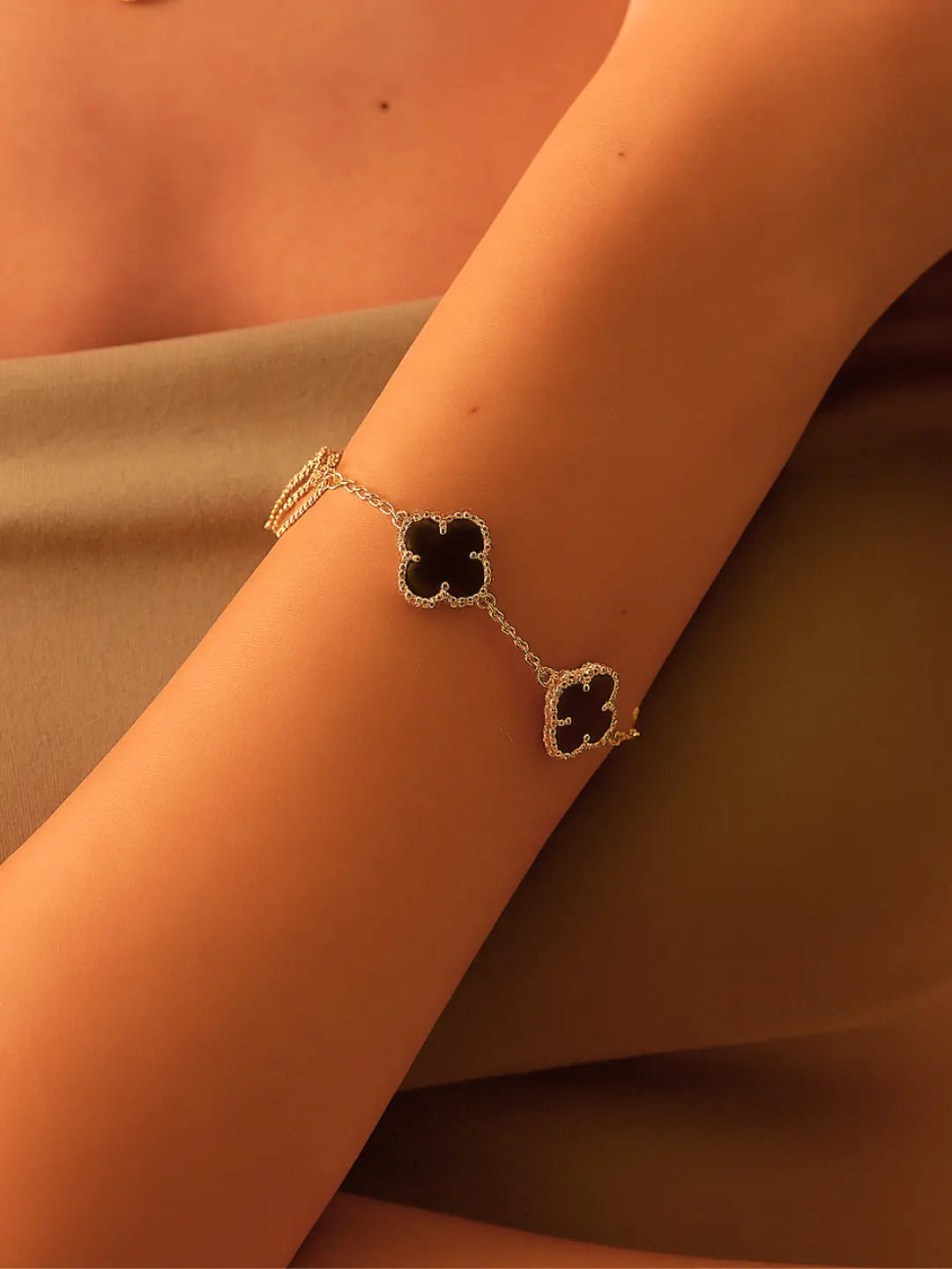 Anti Tarnish Black Clover Bracelet Shimmera