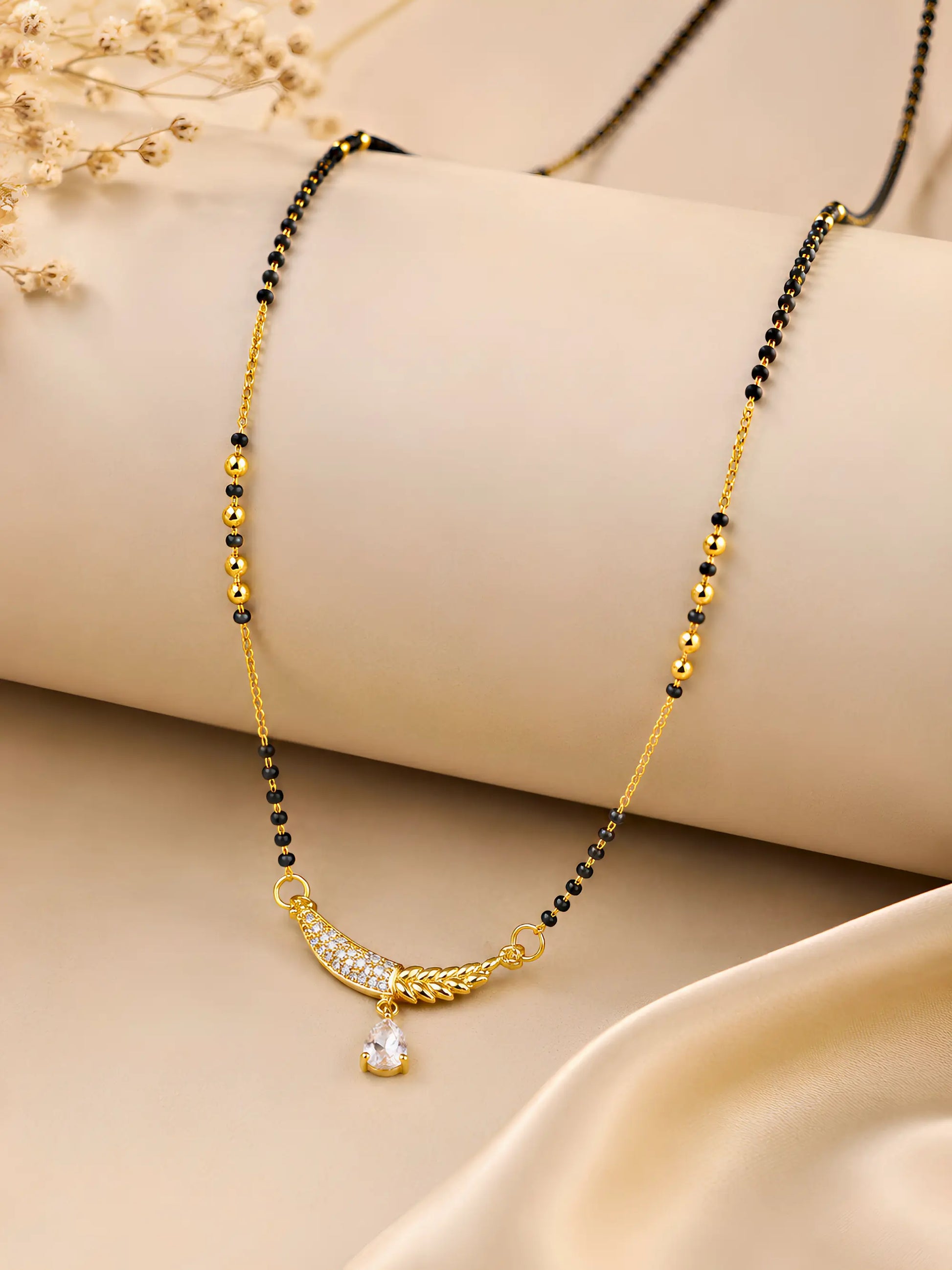 Anti Tarnish Leaf Drop Mangalsutra Shimmera