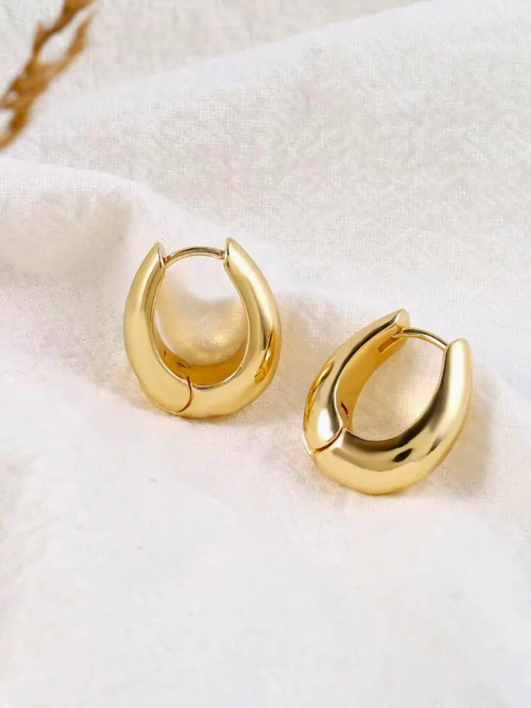 Anti Tarnish Chunky Gold Hoop Earrings Shimmera
