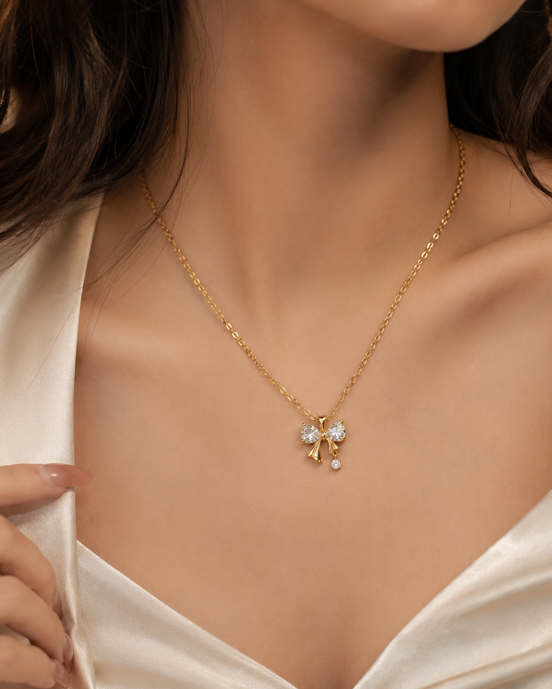 Anti Tarnish Bow Crystal Pendant Chain Shimmera