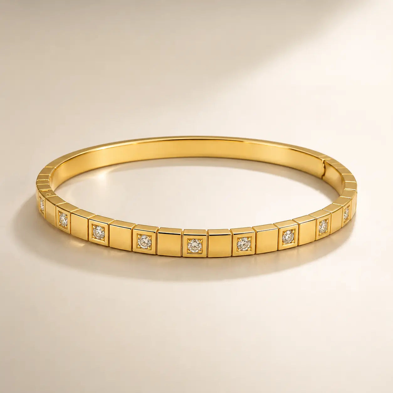 Anti-Tarnish Half-Covered Cubic Zirconia Bracelet My Store