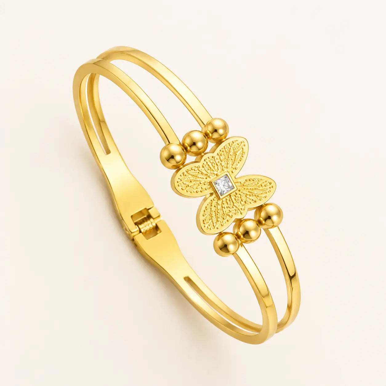 Anti-Tarnish 18K Gold-Plated Butterfly Bracelet Shimmera